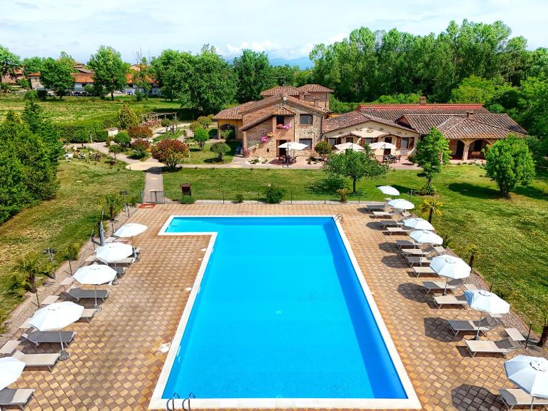 Agriturismo La Fattoria - Chambres d'hôtes Panicarola