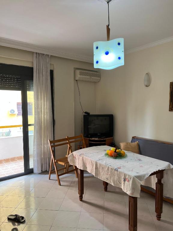 Living Apartment - Bed and Breakfast Durrës