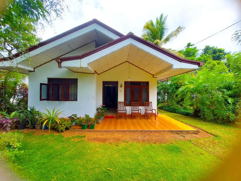 Golden Breeze Villa Bentota - B&B Beruwala