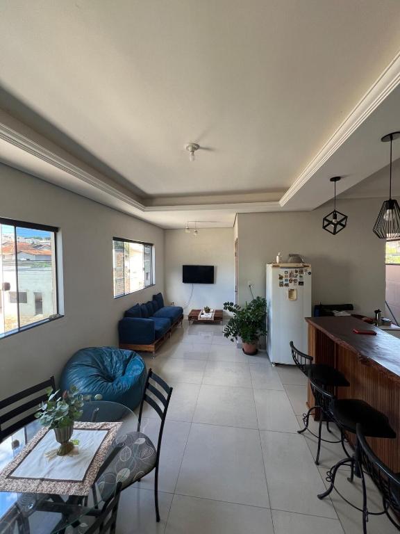 Apartamento completo, central AP Cerrado Mineiro - Ferienwohnung Araxá
