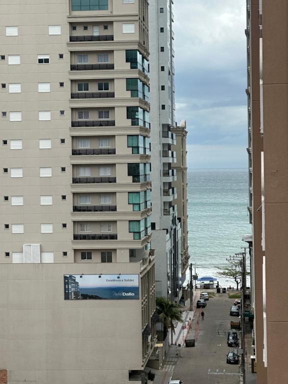 Leondina Soares Apartamento 403 - B&B Itapema