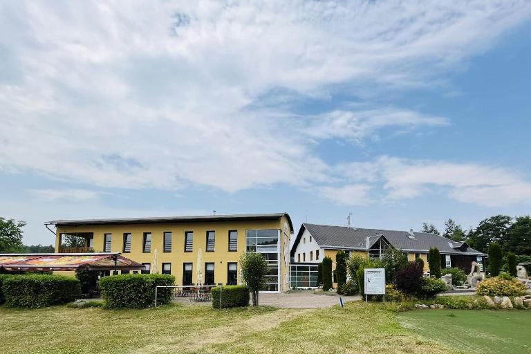 Penzion Golf Ještěd - B&B Světlá pod Ještědem