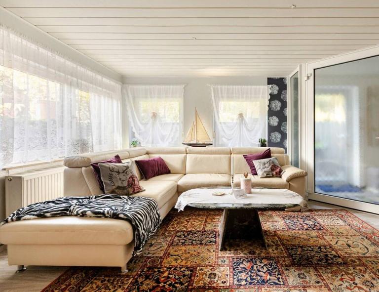 Große Helle Wohnung am Wald in Bad Saarow Nahe Grünheide und Berlin Souterrain - B&B Bad Saarow