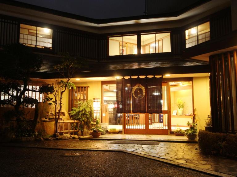 Ena Totaro - Bed and Breakfast Ena