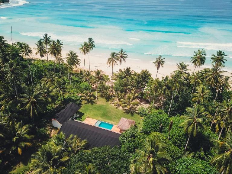 Villa Alamiah Mentawais - B&B Katiet