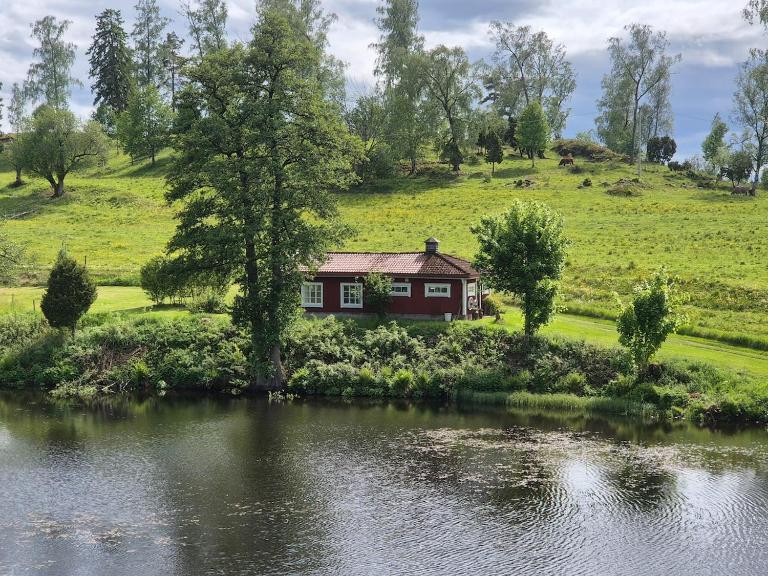 The old henhouse - Bed and Breakfast Tenhult