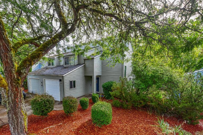 Cozy 3-Bedroom Townhome - 3 Miles from OSU! - Ferienwohnung Corvallis