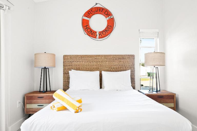 Anna Cabana Bungalow #4 - B&B Holmes Beach