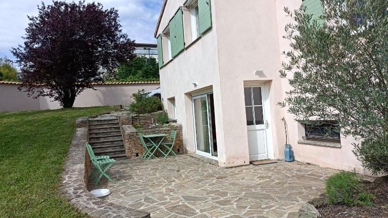 Chambre d'hôte l'Olivier - Ferienwohnung Charly