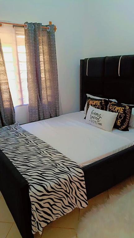 Zion Apartment Diani - B&B Diani Beach