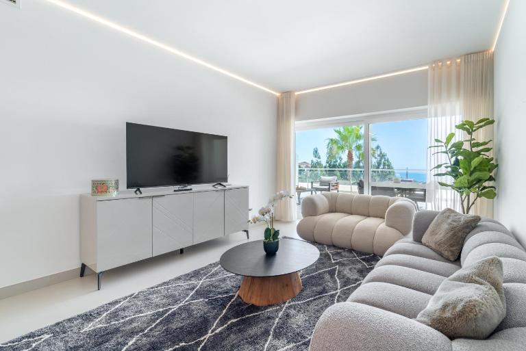 Hill collection - Chambres d'hôtes Benalmádena