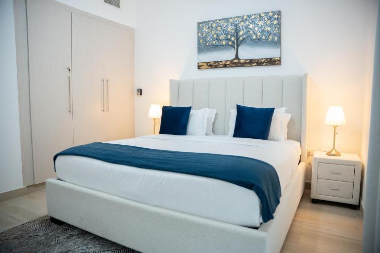 Stylish 1BR Near SeaWorld & Yas Attractions - B&B Abu Dabi