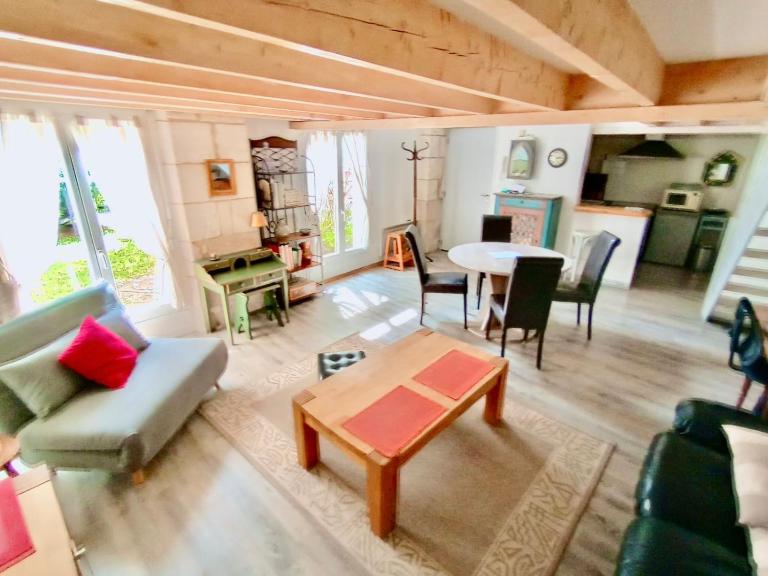 Grand studio avec mezzanine, quartier Avaricum - B&B Bourges