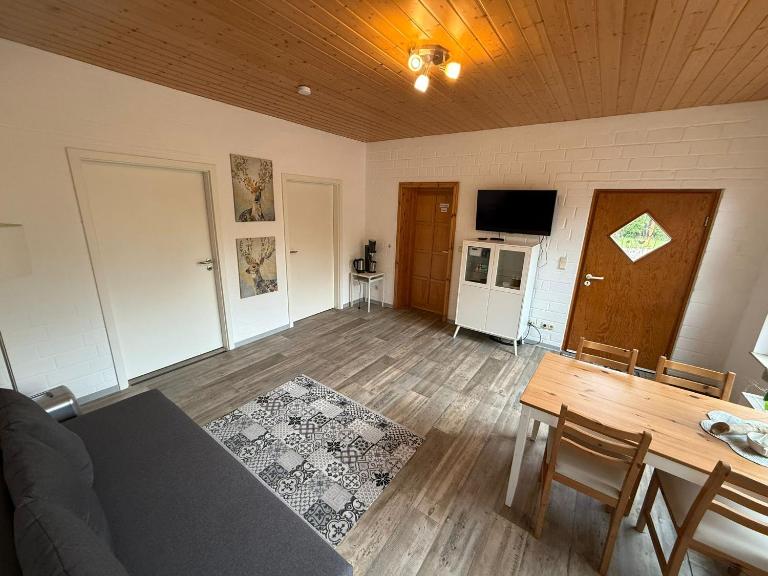 Erdgeschosswohnung mit separatem Eingang zwischen Hannover und Wolfsburg - B&B Meinersen