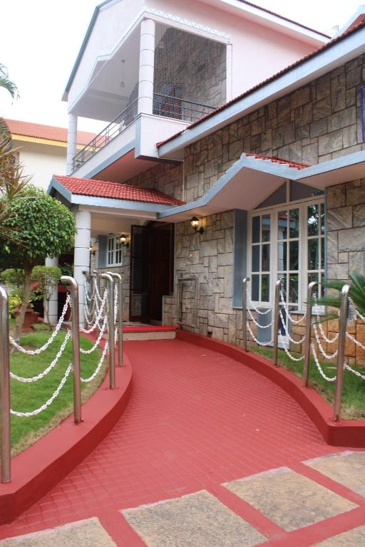 5 BHK Luxurious & Spacious Villa in Mysuru - B&B Mysuru