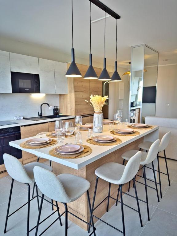 Escapade Rochelaise , 10 min de la mer & parking - B&B La Rochelle