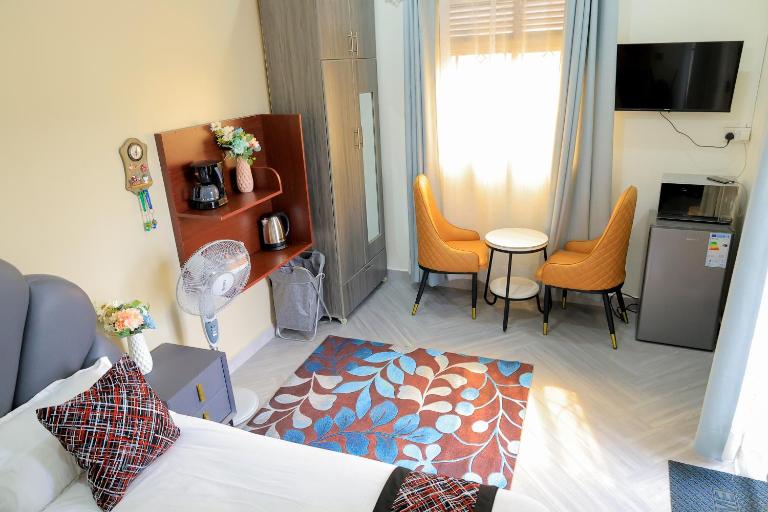 Scenic Lively Cozy Studio Gem in Nsambya 1km from American Embassy - B&B Kampala