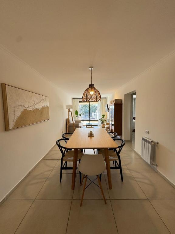 Departamento en Necochea - A metros del mar - Bed and Breakfast Necochea