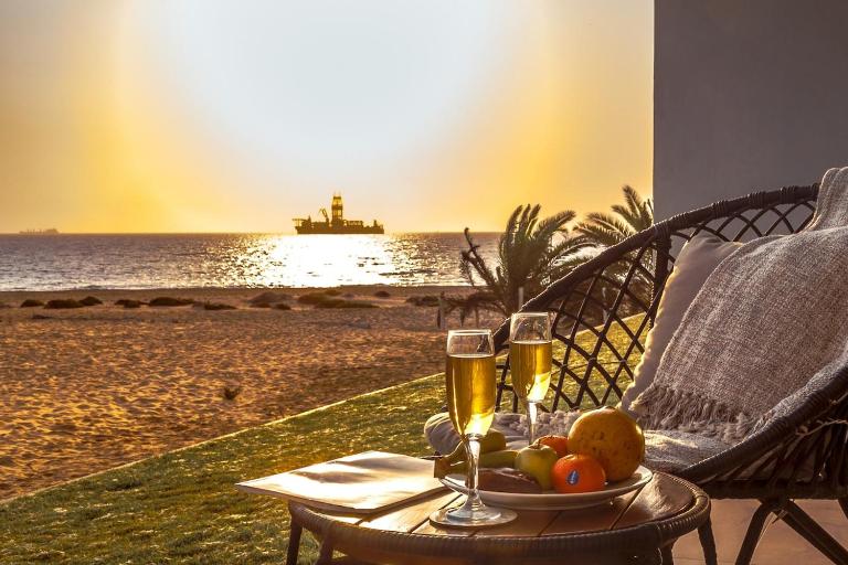 Dolphin View Beach House - B&B Walvis Bay