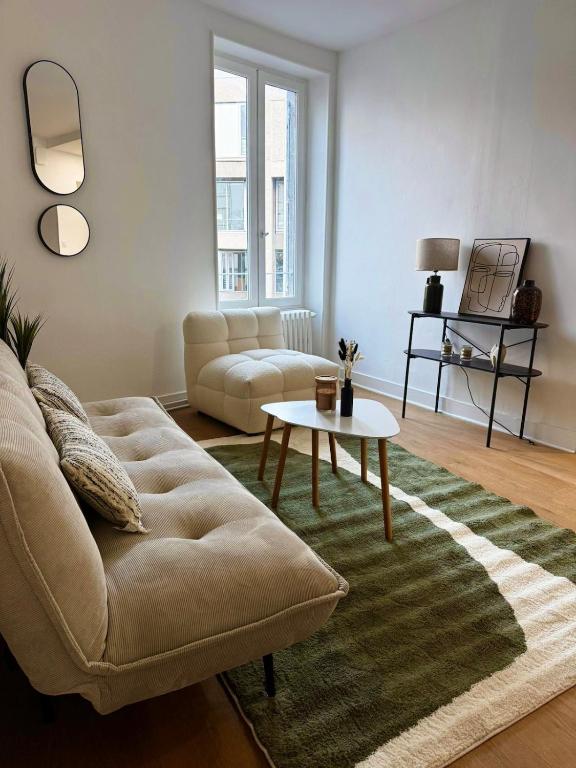 Grand appartement cosy 3 chambres centre ville 8 personnes refait à neuf - B&B Clermont-Ferrand
