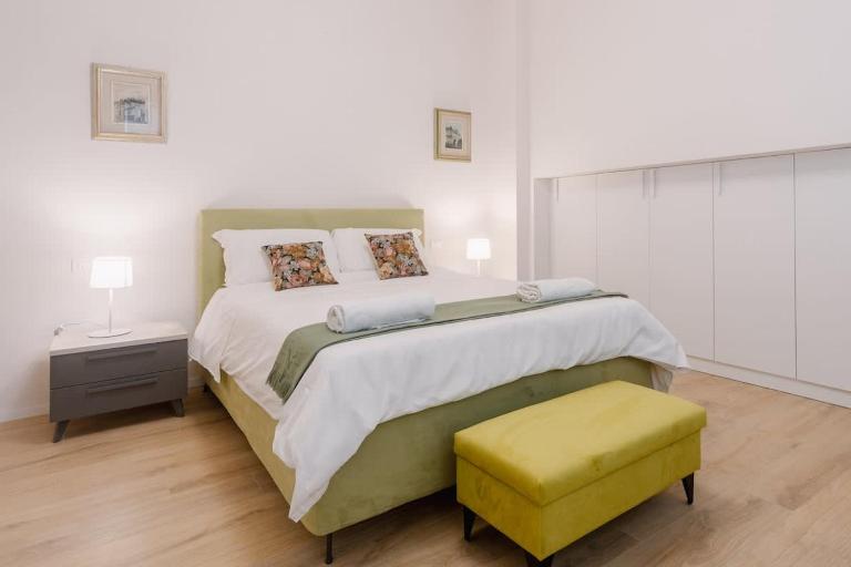 Modern Retreat Private Room with Ensuite - B&B Florence