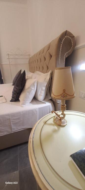 PALAZZO NOVECENTO WELLNESS B&b - B&B Lecco