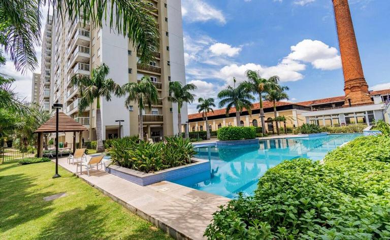 Incrível apto com infra de Clube no 4 Distrito! - Bed and Breakfast Porto Alegre