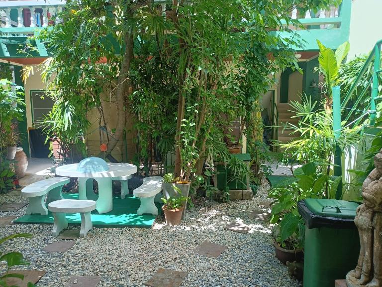 Phuket Green Home - B&B Karon