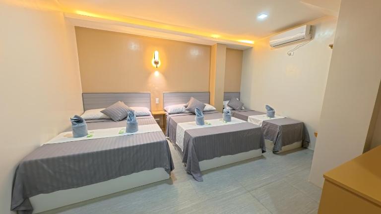 La Casa Princesa Inn - Bed and Breakfast Puerto Princesa City