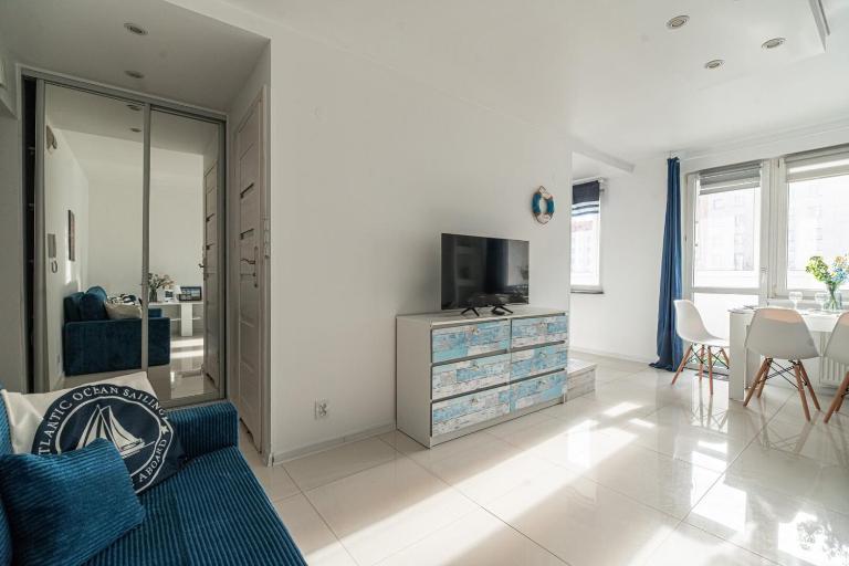 Apartly - Apartament Wyszyńskiego z loggią - B&B Szczecin