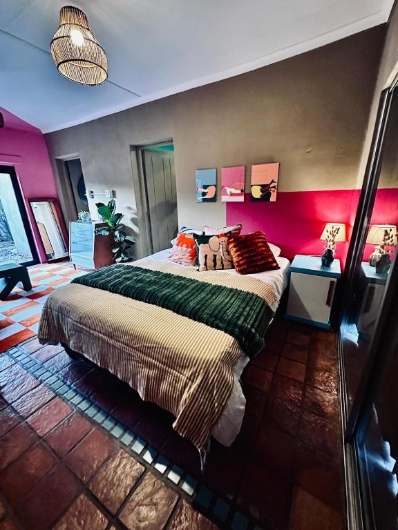 Purple Door! - Bed and Breakfast Jeffreys Bay