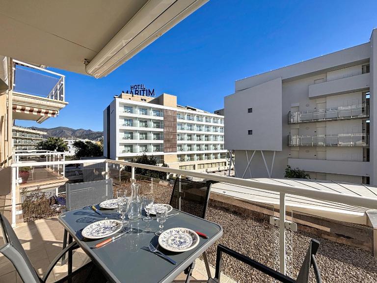 Thalassa 2-4 - Piso precioso a 50 m de la playa - B&B Roses
