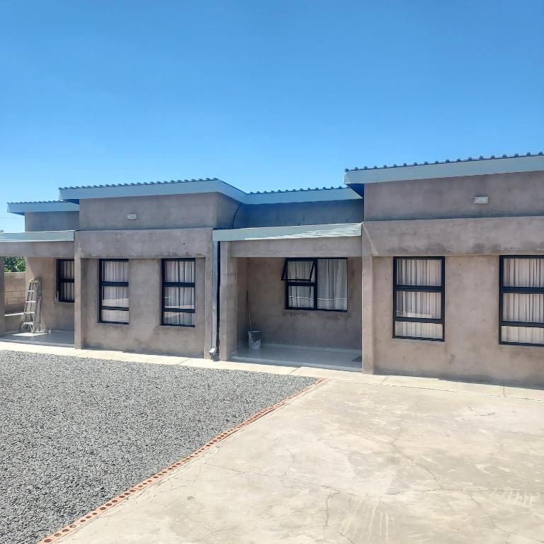 Cozy Livin - Single bedroom - B&B Maseru