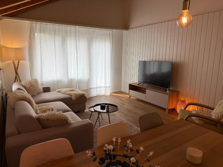 Mountain Glow Apartment - B&B Täsch