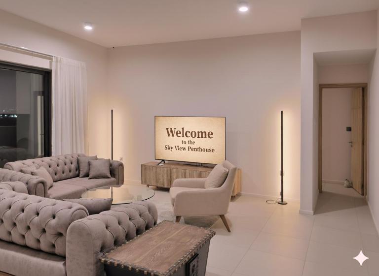 Sky View Penthouse - B&B Moka