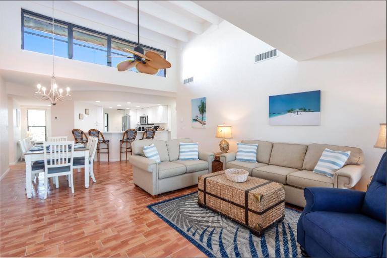 Bandy Beach D201- Gulf Front Luxury - Ferienwohnung Sanibel