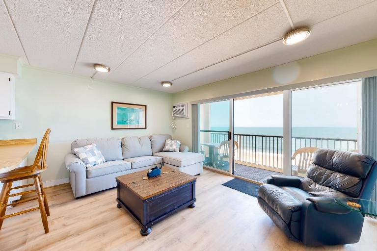 Sandpiper Dunes 808 - B&B Ocean City