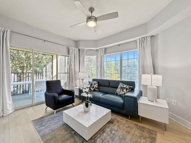 Modern & Spacious 3 Bedroom Retreat! - Ferienwohnung Orlando