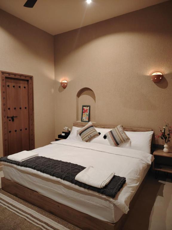 Shwathina Inn نزل شواذنة - Bed and Breakfast Nizwá