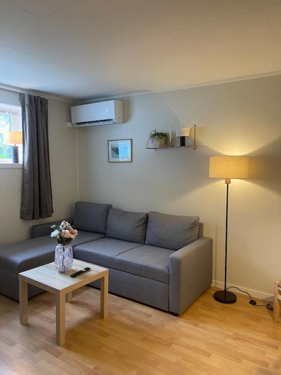 Cozy apartment near downtown Tromsø with parking - B&B Tromsø
