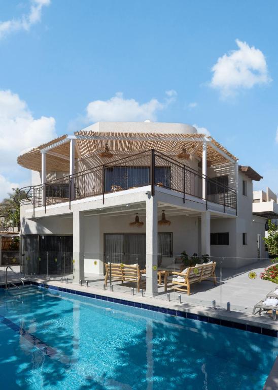 Ella Sun - Coconut Villa - B&B Eilat