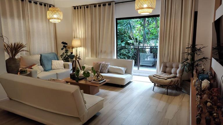 Spacious and comfortable Family apartment in Pitangueiras next to the beach - Ferienwohnung Guarujá