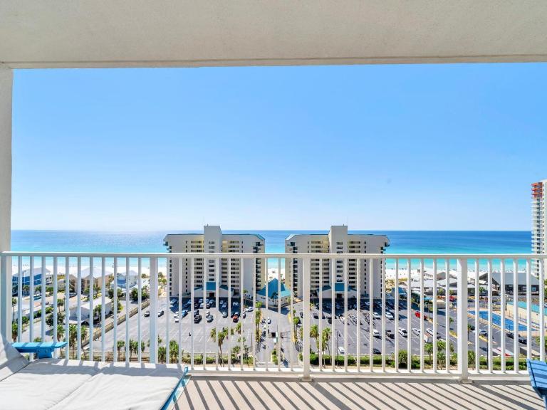 Laketown Wharf 1213 - B&B Panama City Beach