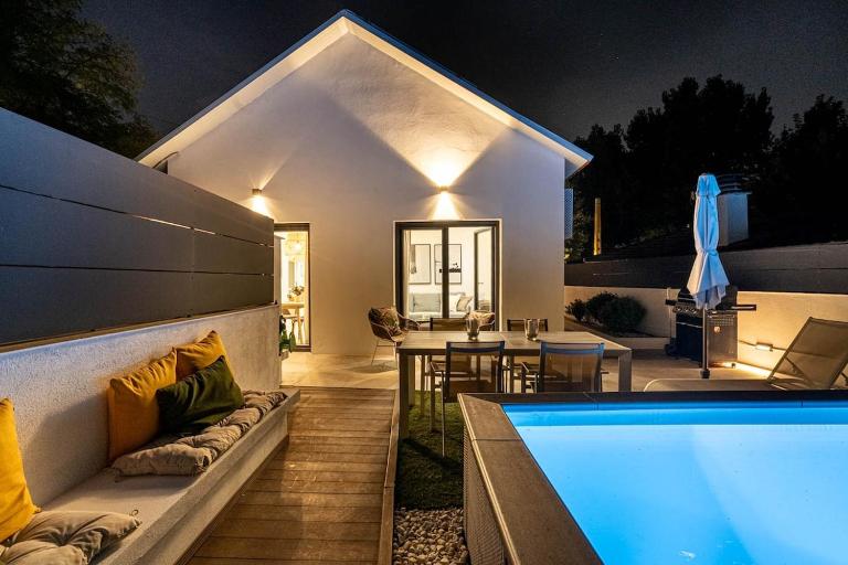 The Sweet House - BBQ y piscina - Chambres d'hôtes Sant Cugat del Vallès