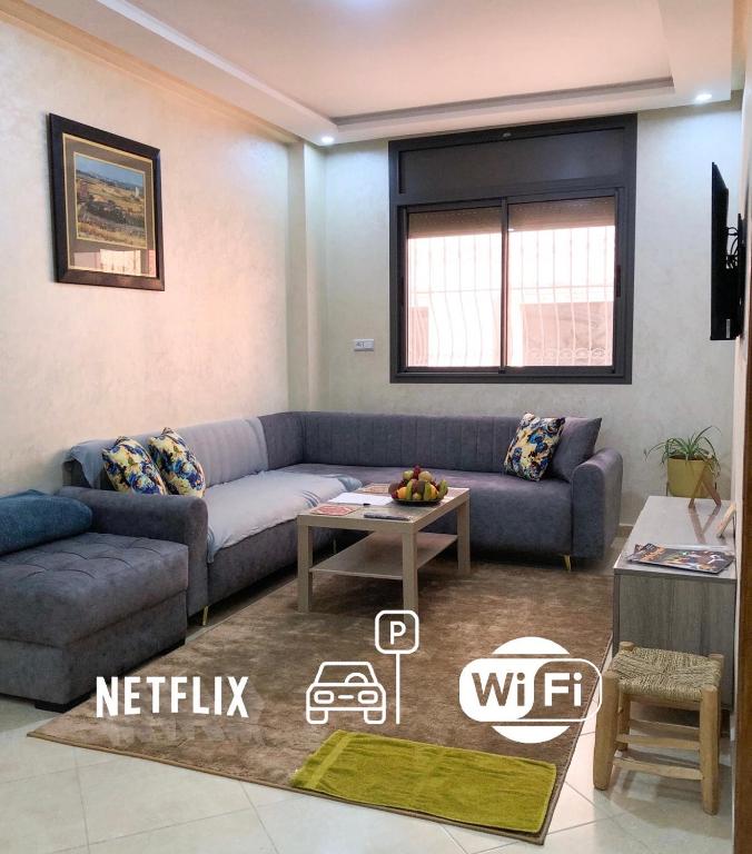 Appartement élégant près de la mer, avec superbe vue sur les montagnes - B&B Agadir