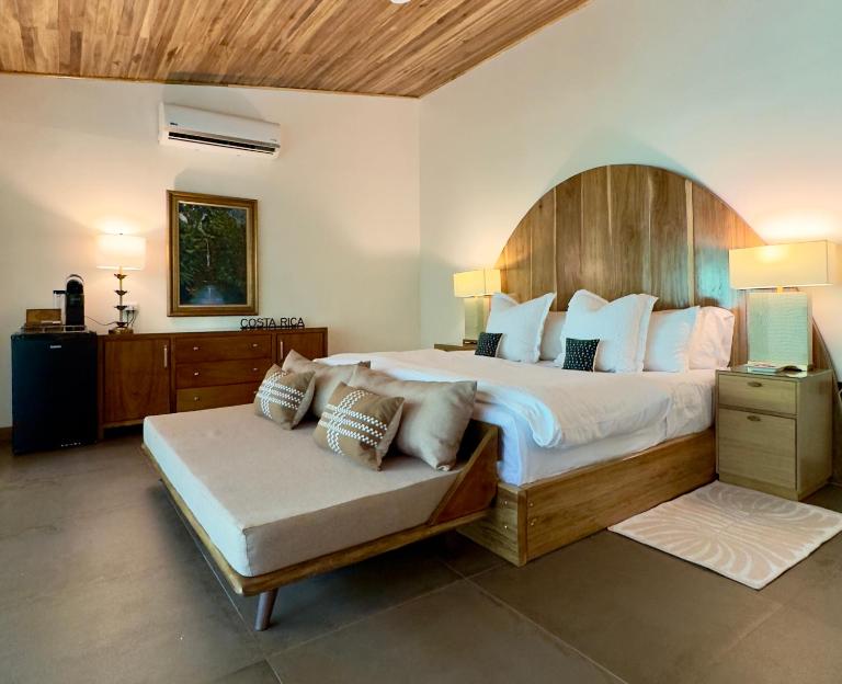 Jungle Bungalow at Oropel Lodge - Chambres d'hôtes Puerto Viejo de Sarapiqui