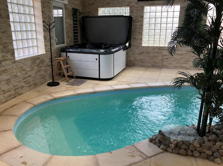 House 4 bedrooms Indoor pool - B&B Villemeux-sur-Eure