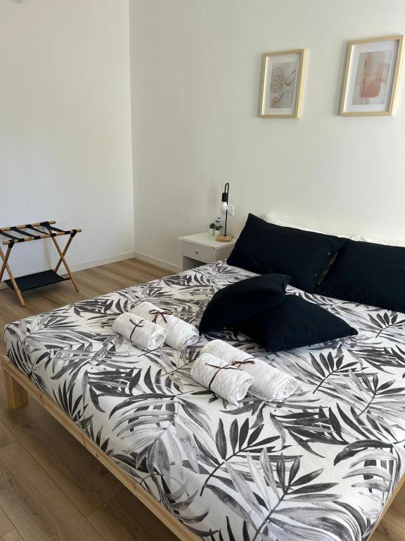 Modern Apartment near Milano, Airport Malpensa, Rho Fiera 24h Check-in - B&B Legnano