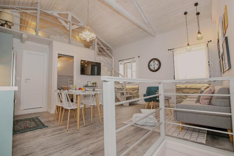 Casa Carina in Corfu Old Town - Ferienwohnung Karyófyto