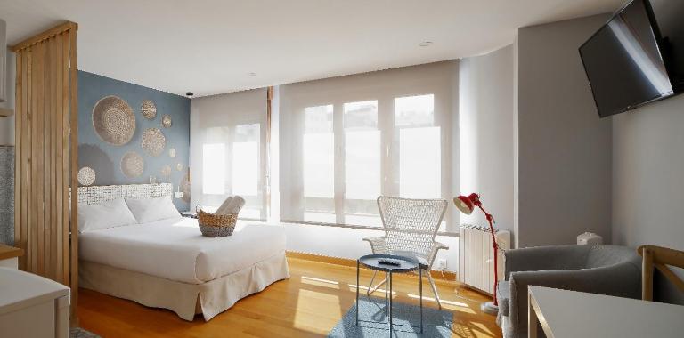 AVG Santa Doradía 17 - Nuevo - B&B Gijón